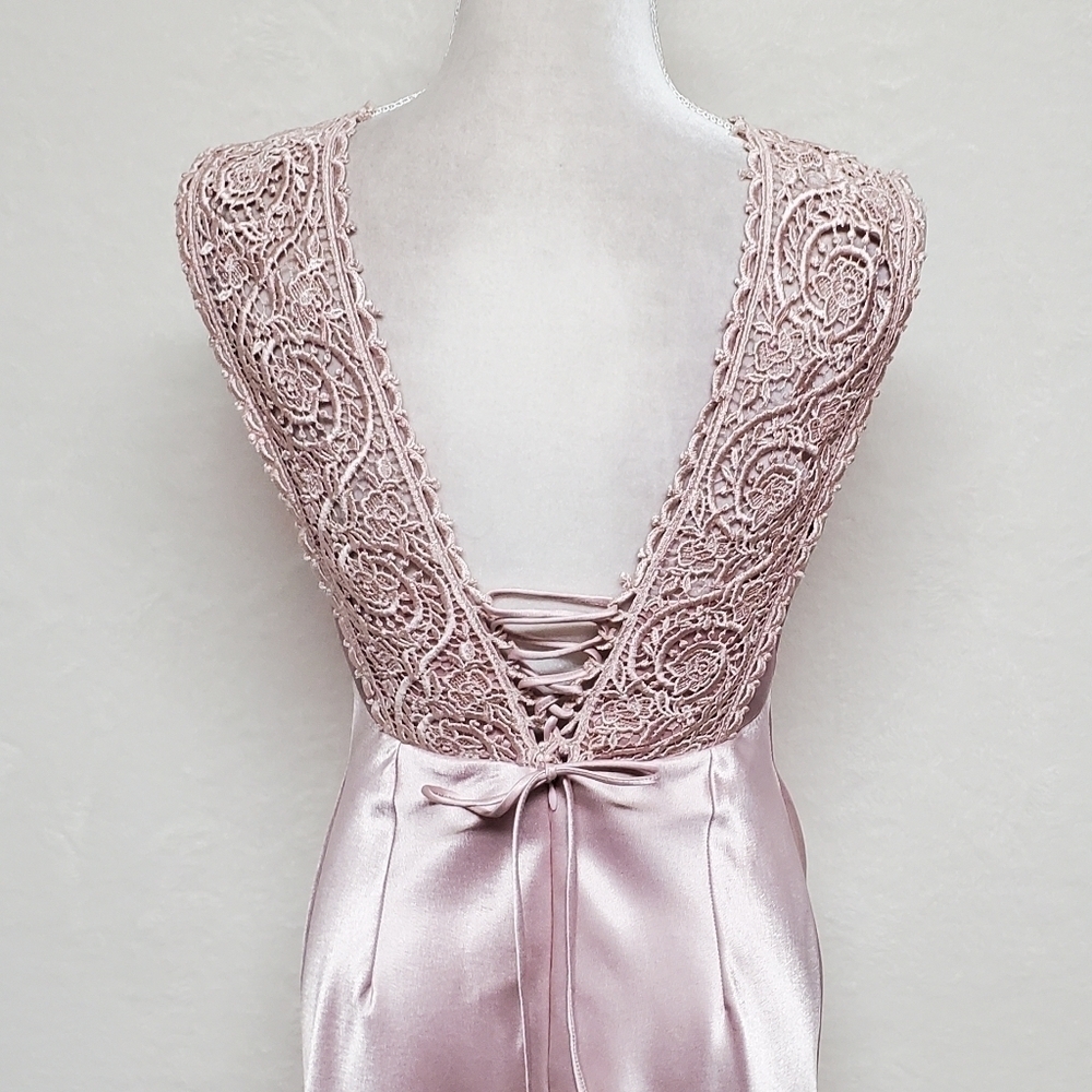VINTAGE 90s 1001 Nights Blush Pink Satin Crochet Panel Lace-up Back Maxi Dress 6 - Picture 12 of 16